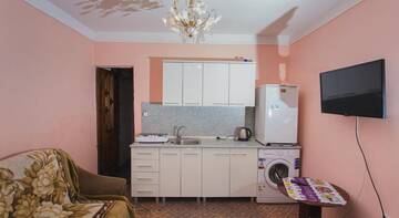 Фото номера Апартаменты - Первый этаж Гостевой дом Мини-отель «Карина» г. Адлер 4