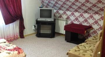Фото номера Большой двухместный номер c 1 кроватью или 2 отдельными кроватями Гостиница Гостевой Дом «У Риты» г. Адлер 3