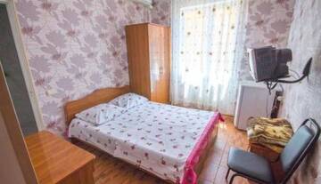 Фото номера Бюджетный двухместный номер с 1 кроватью Гостиница Guest House Chernomor г. Адлер 7