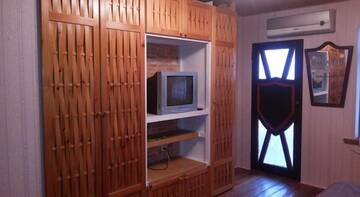 Фото номера Трехместный номер с видом на море Гостиница Guest house Udacha г. Адлер 4
