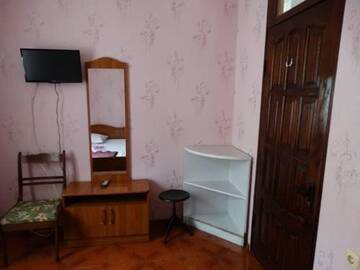 Фото номера Бюджетный двухместный номер с 2 отдельными кроватями Гостиница Альбина г. Адлер 4