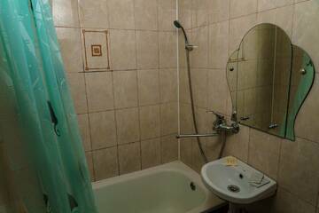 Фото номера Комфорт двухместный  Гостиница Sun city г. Адлер 4