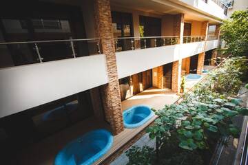 Фото номера Двухуровневые апартаменты Гостиница Bliss House Hotel г. Адлер 4