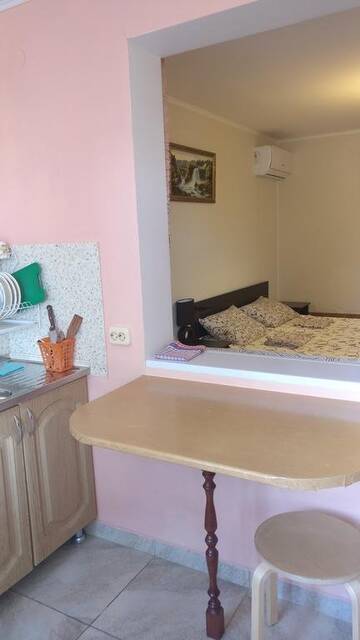 Фото номера Трехместный номер Гостиница Mini Hotel na Pikhtovom г. Адлер 8