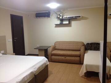 Фото номера Трехместный номер  Гостиница Agava Guest House г. Адлер 4