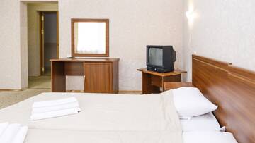 Фото номера Двухместный номер Гостиница Izvestiya Health Resort г. Адлер 5