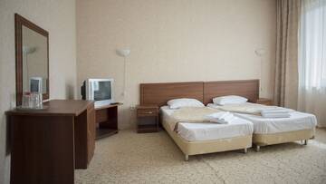 Фото номера Двухместный номер Гостиница Izvestiya Health Resort г. Адлер 8