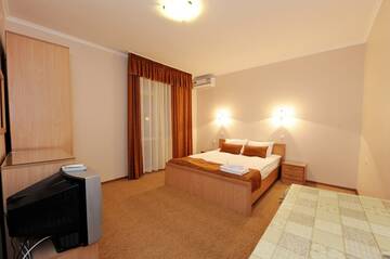 Фото номера 2-х местный Эконом Гостиница Rostov Hotel Adler г. Адлер 2