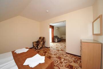 Фото номера 2-х местный Комфорт Гостиница Rostov Hotel Adler г. Адлер 4