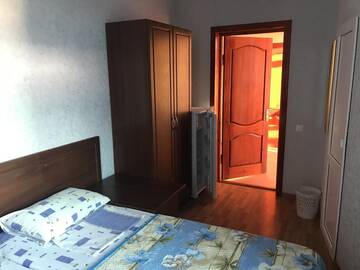 Фото номера Стандартный двухместный номер с 1 кроватью или 2 отдельными кроватями Гостиница Гостевой Дом Любава г. Адлер 7