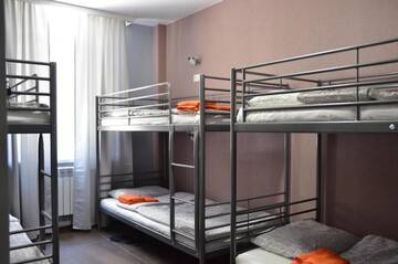 Фото номера Кровать в общем 6-местном номере для женщин Хостел SunKiss г. Адлер 2